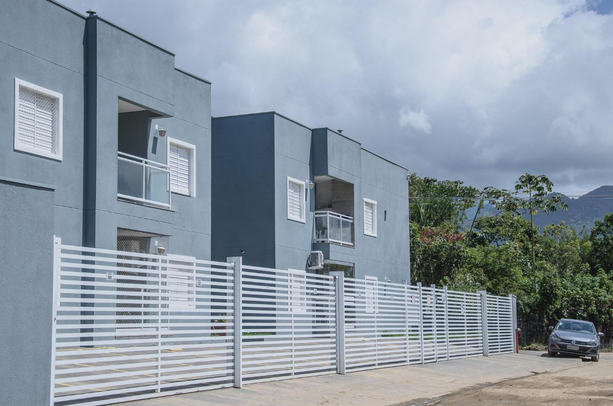 Ap Terreo Prox A Praia, Com Churrasqueira Na Sacada, Ar Condicionado Apartment